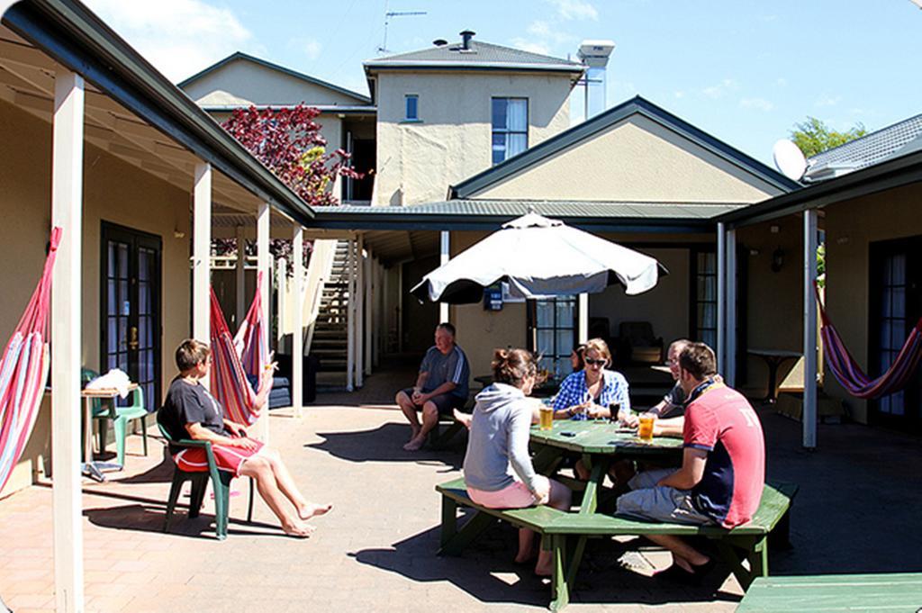 The Prince Albert Backpackers & Bar Nelson Exterior photo