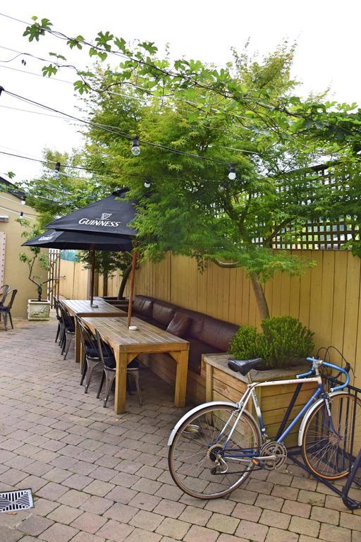 The Prince Albert Backpackers & Bar Nelson Exterior photo